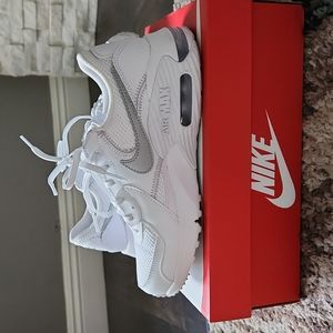 Women's white Nike Air Max SC size 6.5